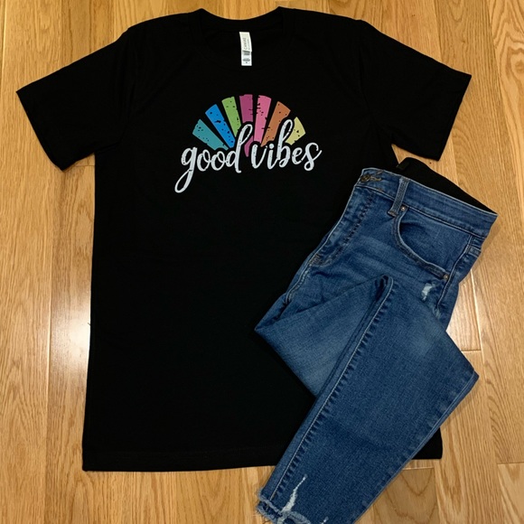 Women’s custom t-shirt - Picture 1 of 1